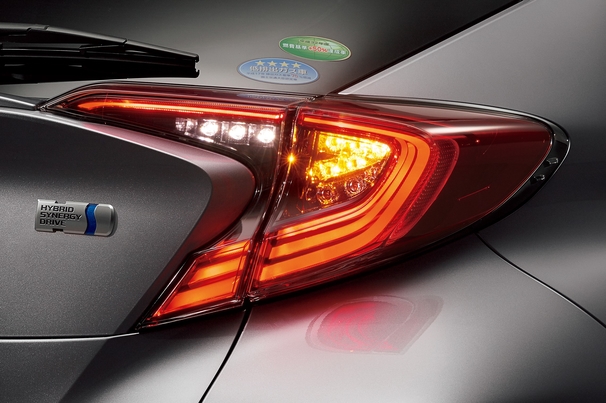 Bi-Beam LEDヘッドランプ 他