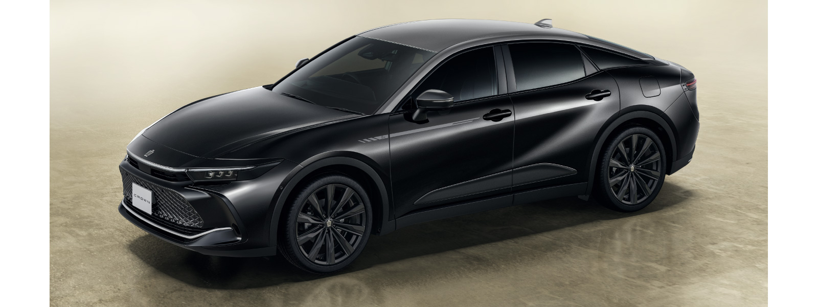 クラウンクロスオーバー 70周年特別仕様車 | 愛媛トヨペット｜愛媛の