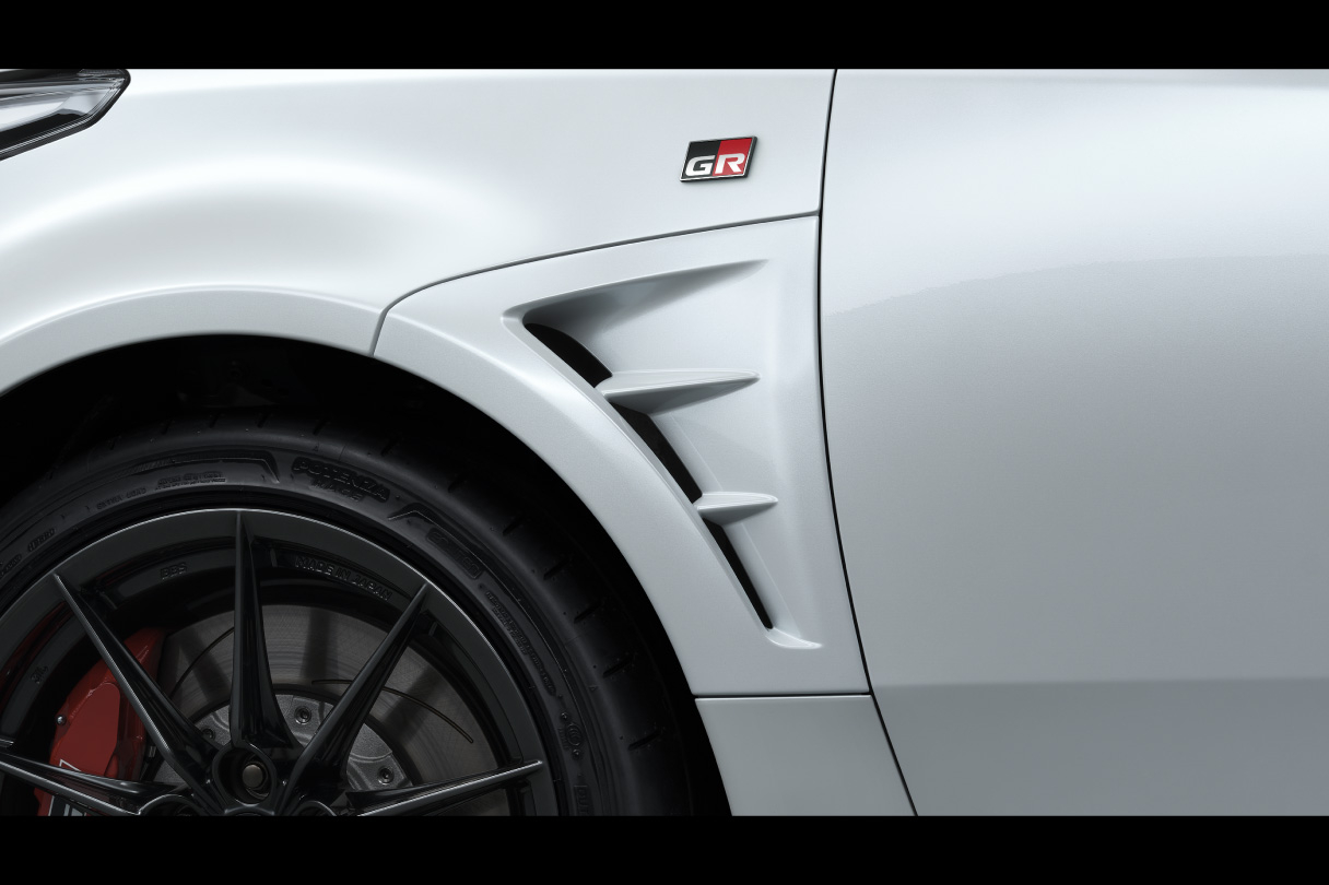 gryaris_performance_img20