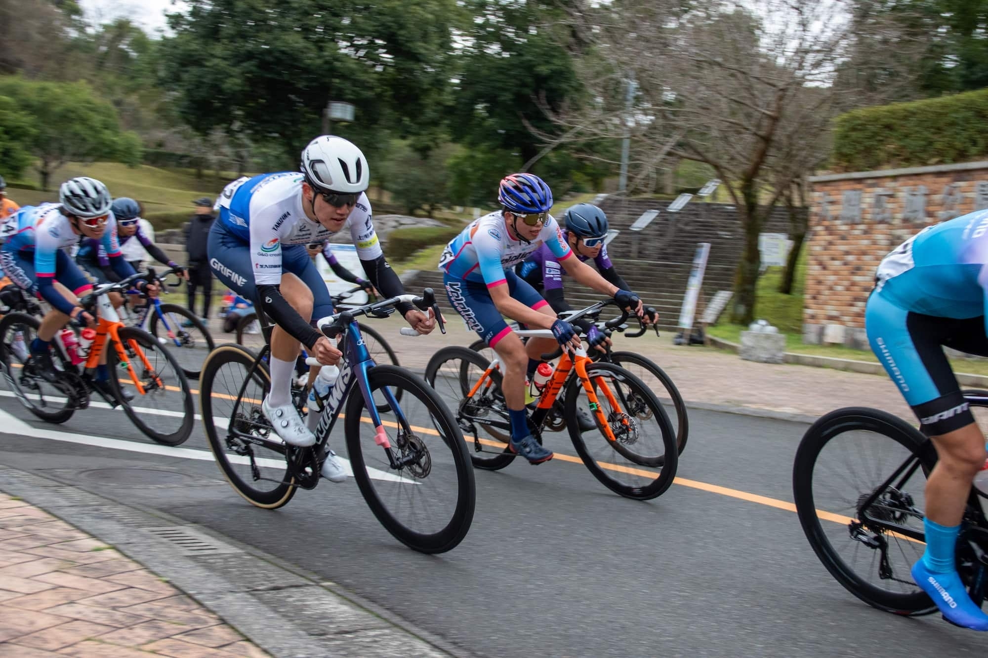 ヴェロリアン松山鹿屋肝付ロードレース (1) (1)