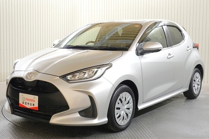 2015305　ヤリス